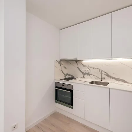 01 Apartment *
